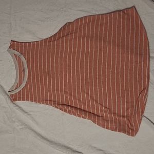 Sleeveless tank top